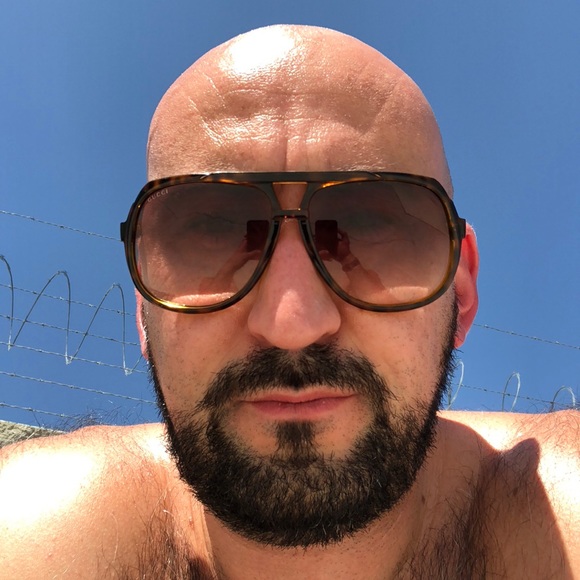 Meet your Posher, Daniel - Picture 1 of 1